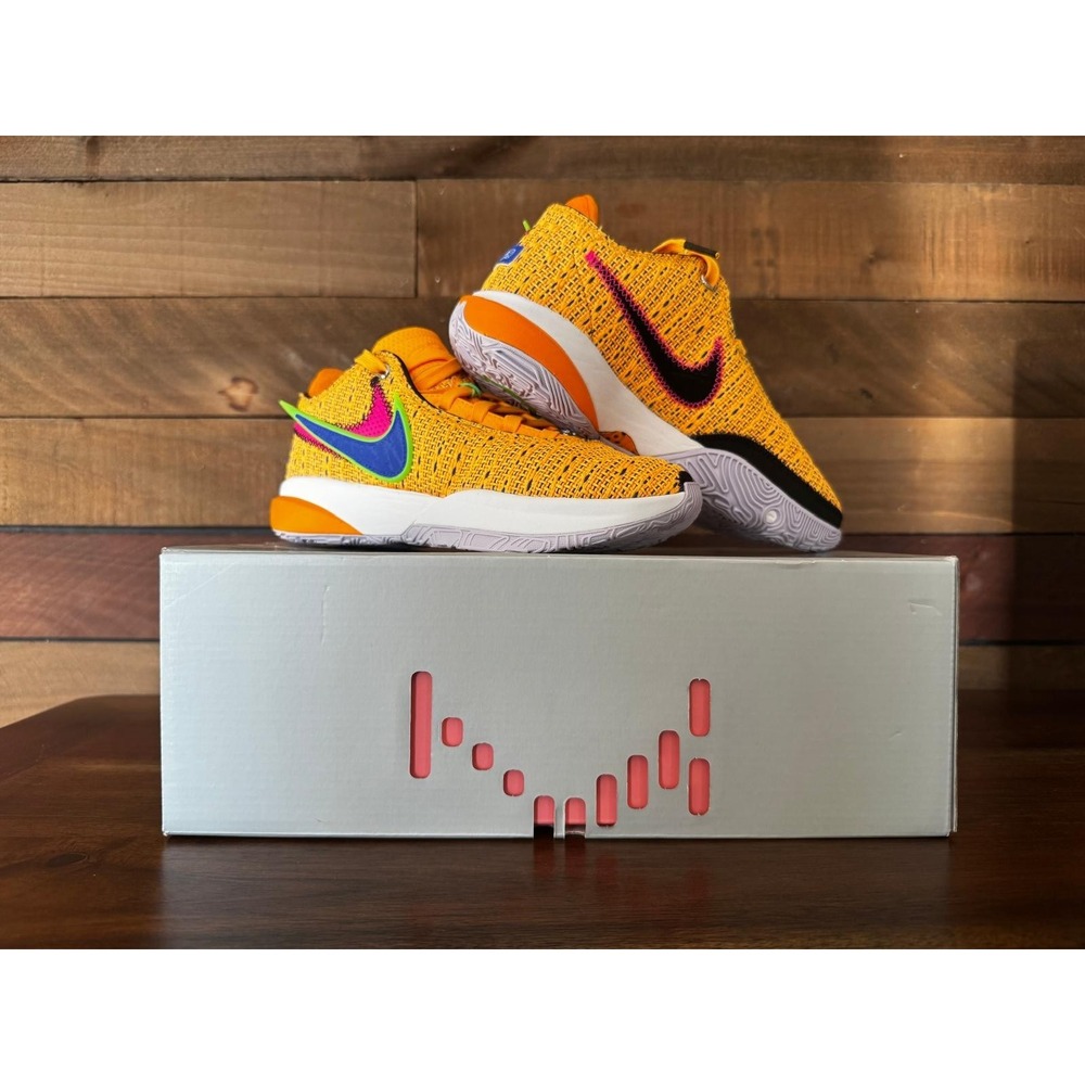 Nike Women's LeBron 20 James Gang Basketball Shoes Size 7 Orange White NIB - Picture 3 of 5